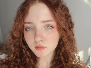 CurlyRina profile