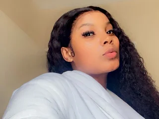 Curvy_SquirtMachine