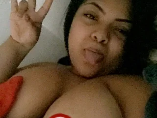 DanielleSoWet profile