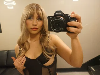 EvaniaX profile