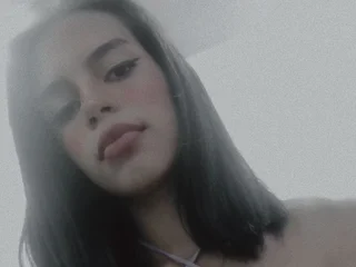 Ivy_Layla18