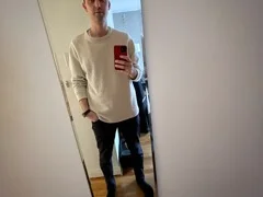 M1ldHysteria profile