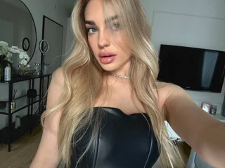 NicoleBlueberry profile
