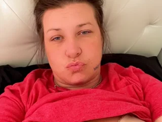OllyRayne profile