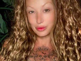 Queen_Suzie
