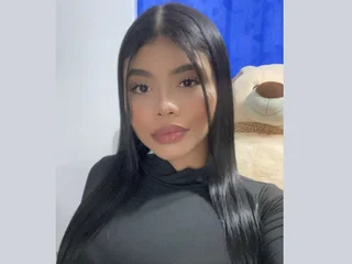 RoxiVega profile