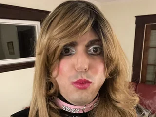 SissyVivian profile