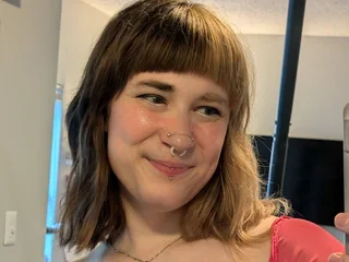TGirlieGwen