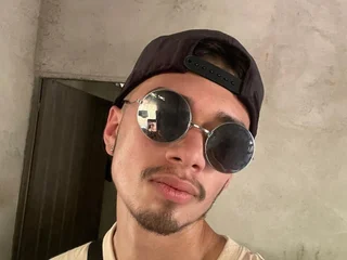 Theo_Stone