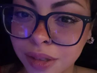 UrgirlJazminn
