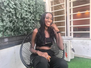 Yinna profile