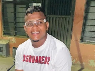boyxstrongerx