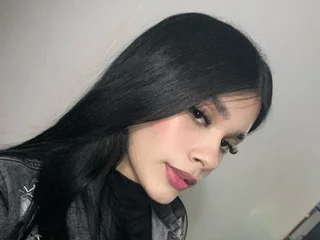 lauraalopezz profile