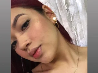 mollylewiss profile