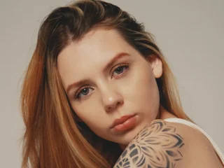 selenevoss profile