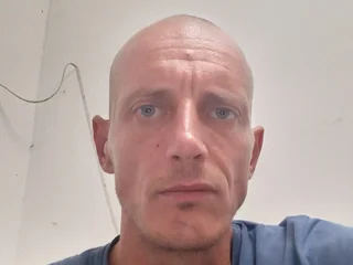 shadovv profile