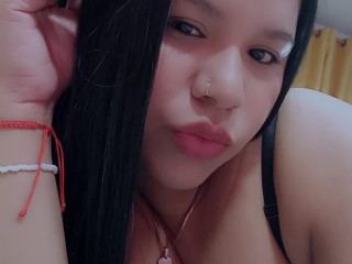 KimSquirt18