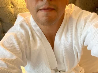 Bobknight1990 profile