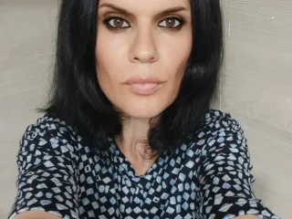 CRISTIINA36