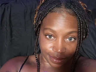 CaresseMe profile