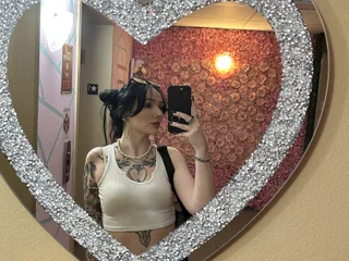 ChampagneMoon profile