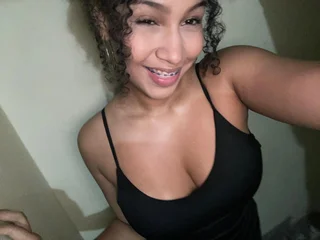 Curly_dolls profile