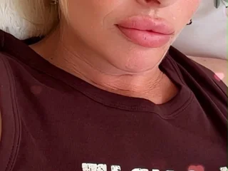 Curvy_Krissy profile