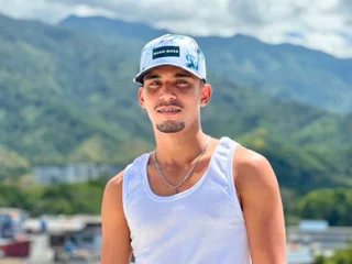 DrakeFoxx profile