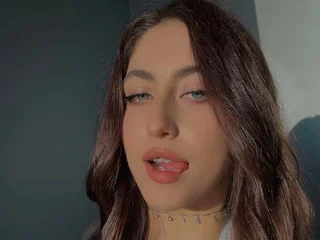 EmilyDeschinel profile