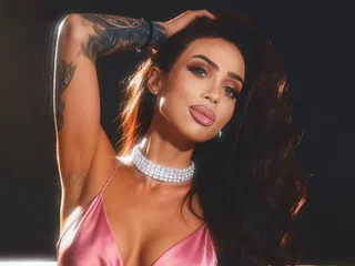 GolddennBriana