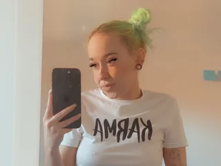 Harlie_Cannon profile