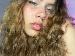 HoneyPoison profile