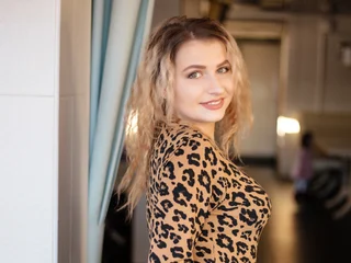 LacyCharm profile
