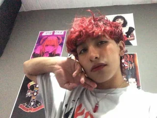 Lee_Roze profile