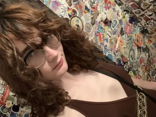 Lesbian_Vixans profile