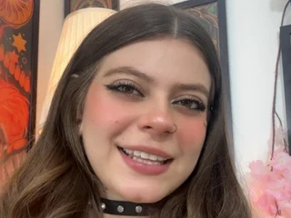 Lola_Quin profile