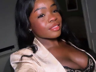 LovelyMonicax profile