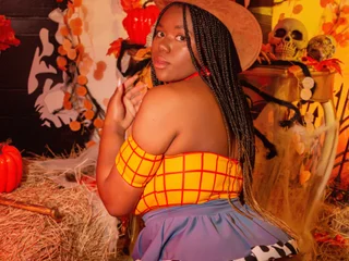 MakenaGolden profile