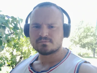 Manulesnar profile