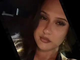 MariahFlores profile