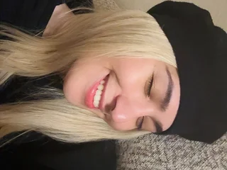 NaughtyxParis profile