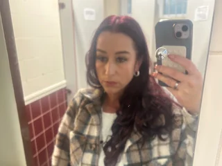Naughtyy_Angie