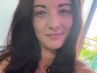 QueenieeSubxoxoxox profile