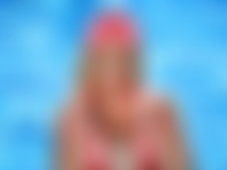 RealDollyFox profile