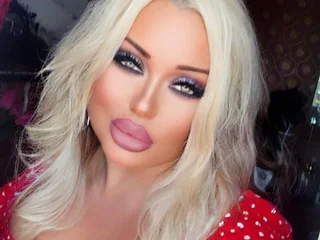 Roxxxy_Royce profile