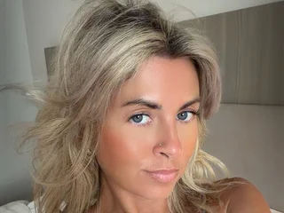 Sexybrit86 profile