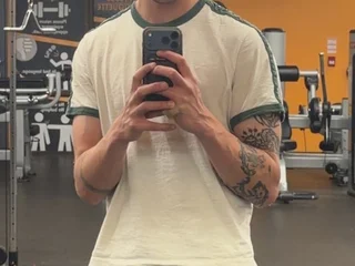 ThickWhiteBoy86 profile
