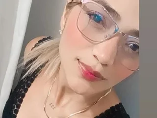 YuliethNova profile