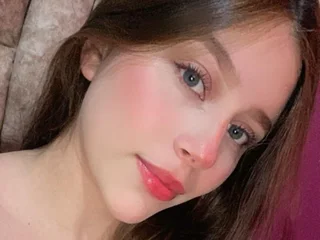 emmily_stone profile