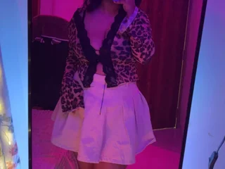 iTycheee profile